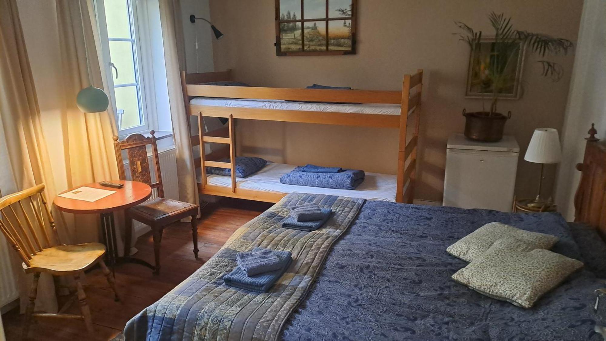 Sveriges Minsta Hotell! Hotel Gruyere Landskrone Luaran gambar
