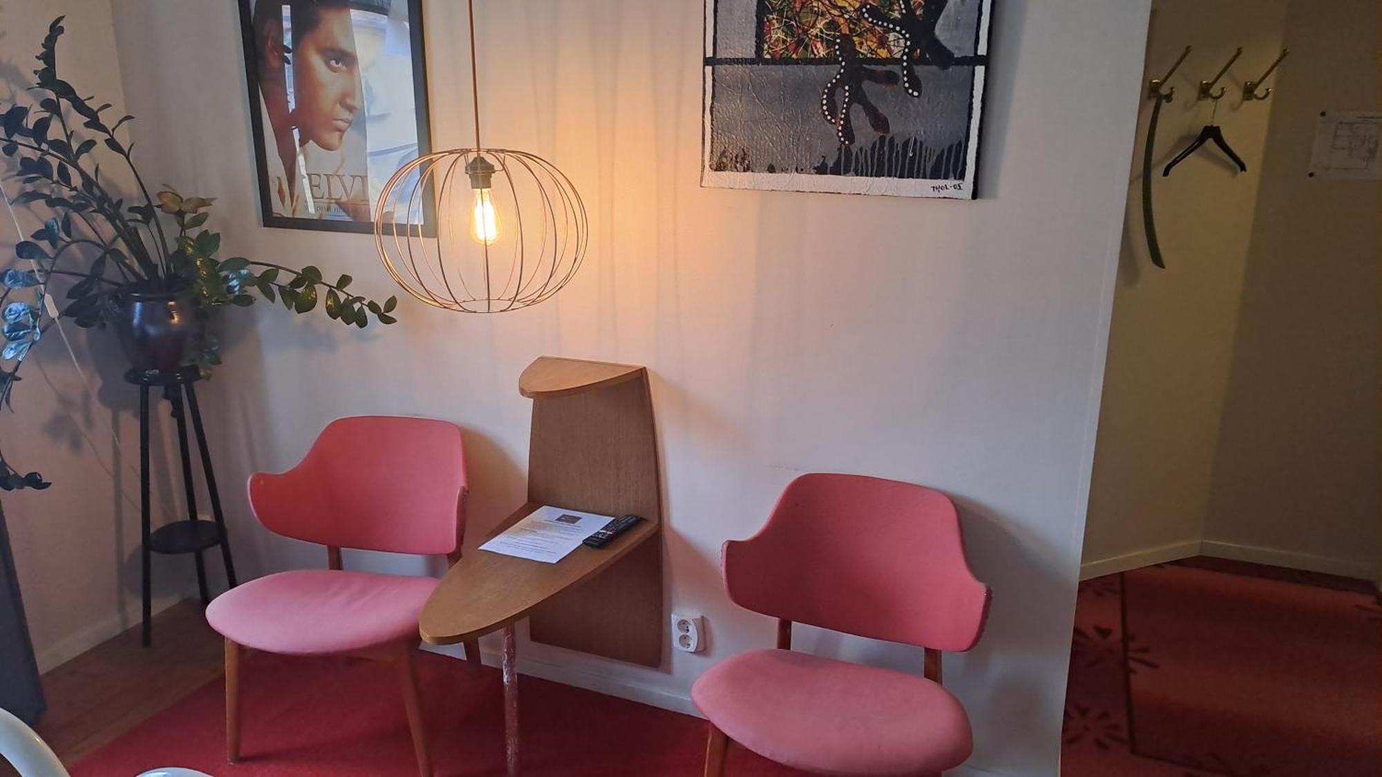 Sveriges Minsta Hotell! Hotel Gruyere Landskrone Luaran gambar